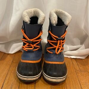Sorel waterproof winter boots, size 2 youth